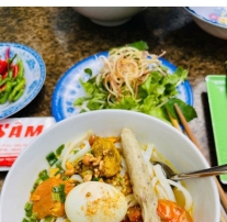 Khách đánh giá Mì Quảng Sâm